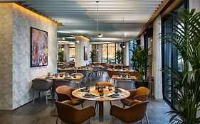 Kempinski Summerland Hotel & Resort Beirut